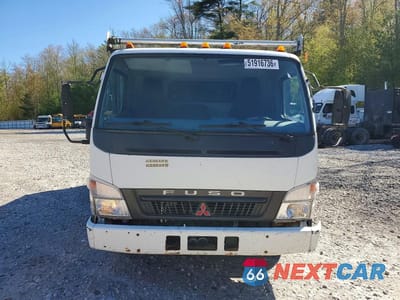 Piąte zdjęcie samochodu w środku: 2007 MITSUBISHI FUSO FE84D DUMP TRUCK VIN:JL6BBG1S17K010120 - miniatura