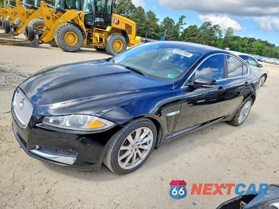 2015 JAGUAR XF SAJWA0FS5FPU50762 - główne zdjęcie licytacji z USA - miniatura