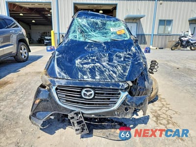 Piąte zdjęcie samochodu w środku: 2019 MAZDA CX-3 SPORT VIN:JM1DKFB78K0433125 - miniatura