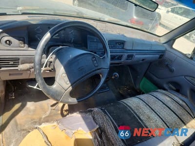 Zdjęcie 8 z 12 samochodu: 1996 FORD F250 VIN:1FTHF25G1TEA80483 - miniatura