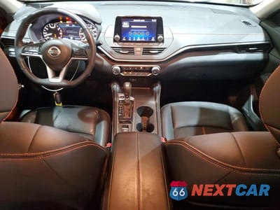 Zdjęcie 8 z 13 samochodu: 2021 NISSAN ALTIMA SR VIN:1N4BL4CW4MN385908 - miniatura