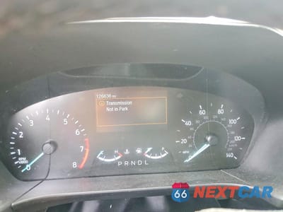 Zdjęcie 9 z 13 samochodu: 2021 FORD ESCAPE SE VIN:1FMCU9G67MUB00980 - miniatura