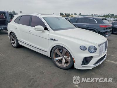Czwarte zdjęcie samochodu z boku: 2023 BENTLEY BENTAYGA VIN:SJAAT2ZV3PC024390 - miniatura