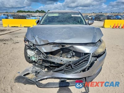 Piąte zdjęcie samochodu w środku: 2014 MAZDA 6 SPORT VIN:JM1GJ1U68E1132179 - miniatura