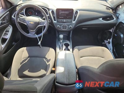 Zdjęcie 8 z 13 samochodu: 2024 CHEVROLET MALIBU LT VIN:1G1ZD5ST9RF185300 - miniatura