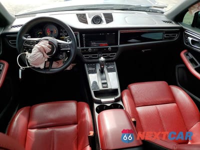 Zdjęcie 8 z 13 samochodu: 2023 PORSCHE MACAN S VIN:WP1AG2A52PLB38359 - miniatura