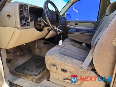 Zdjęcie 7 z 13 samochodu: 2000 CHEVROLET TAHOE K1500 VIN:1GNEK13T0YJ190150 - miniatura
