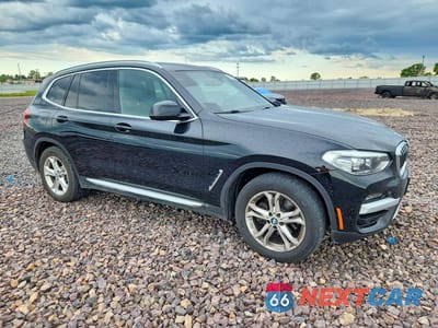 Czwarte zdjęcie samochodu z boku: 2020 BMW X3 XDRIVE30I VIN:5UXTY5C01LLE58391 - miniatura