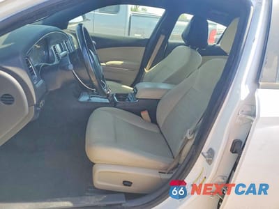 Zdjęcie 7 z 12 samochodu: 2011 DODGE CHARGER VIN:2B3CL3CG0BH582101 - miniatura