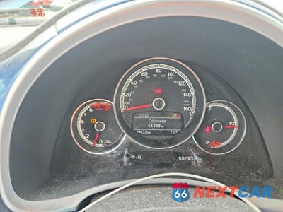 Zdjęcie 9 z 12 samochodu: 2019 VOLKSWAGEN BEETLE S VIN:3VW5DAAT7KM509590 - miniatura