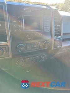 Zdjęcie 9 z 10 samochodu: 2018 FORD F150 SUPERCREW VIN:1FTEW1E59JFD53530 - miniatura