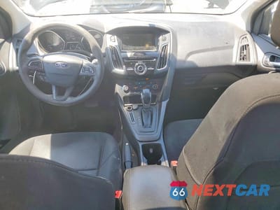 Zdjęcie 8 z 12 samochodu: 2018 FORD FOCUS SEL VIN:1FADP3H24JL221370 - miniatura