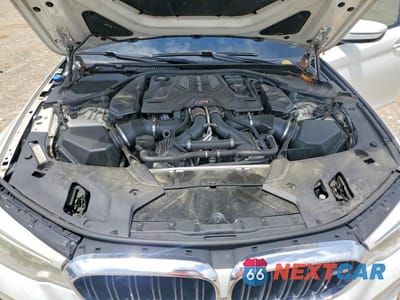 Zdjęcie 11 z 12 samochodu: 2018 BMW M5 VIN:WBSJF0C53JB283227 - miniatura