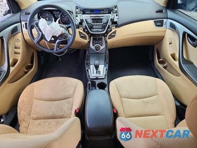 Zdjęcie 8 z 13 samochodu: 2013 HYUNDAI ELANTRA GLS VIN:5NPDH4AE3DH394498 - miniatura