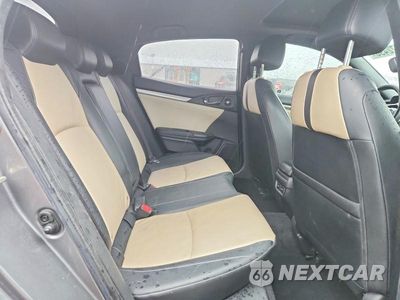Zdjęcie 10 z 12 samochodu: 2017 HONDA CIVIC SPORT TOURING VIN:SHHFK7H98HU219610 - miniatura