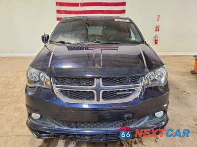 Piąte zdjęcie samochodu w środku: 2011 DODGE GRAND CARAVAN CREW VIN:2D4RN5DG0BR606360 - miniatura