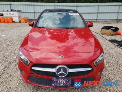 Piąte zdjęcie samochodu w środku: 2020 MERCEDES-BENZ A 220 4MATIC VIN:WDD3G4FB4LW037925 - miniatura