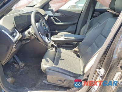 Zdjęcie 7 z 12 samochodu: 2024 BMW X1 XDRIVE28I VIN:WBX73EF0XR5Z44269 - miniatura