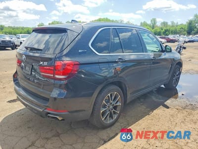 Trzecie zdjęcie samochodu z tyłu: 2018 BMW X5 XDR40E VIN:5UXKT0C5XJ0V98458 - miniatura