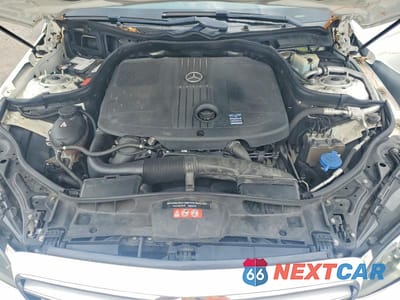 Zdjęcie 11 z 12 samochodu: 2016 MERCEDES-BENZ E 250 BLUETEC VIN:WDDHF9HB5GB204163 - miniatura