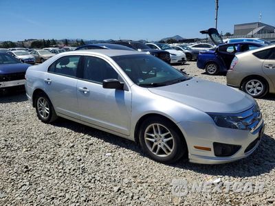 Czwarte zdjęcie samochodu z boku: 2012 FORD FUSION S VIN:3FAHP0GA1CR117593 - miniatura
