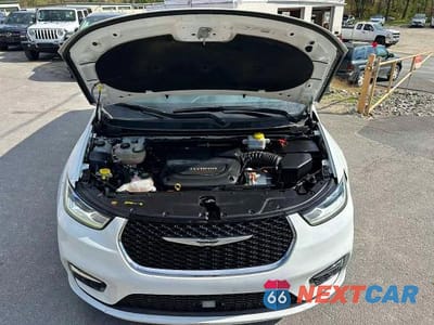 Zdjęcie 9 z 10 samochodu: 2022 CHRYSLER PACIFICA HYBRID TOURING L VIN:2C4RC1L78NR122695 - miniatura