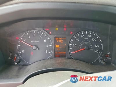 Zdjęcie 9 z 12 samochodu: 2018 NISSAN NV 2500 DELIVERY VAN VIN:1N6BF0KY2JN814436 - miniatura