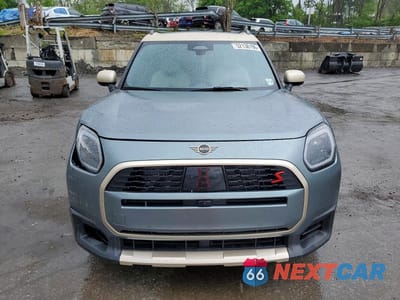 Piąte zdjęcie samochodu w środku: 2026 MINI COUNTRYMAN S ALL4 VIN:WMZ23GA05T7U53923 - miniatura