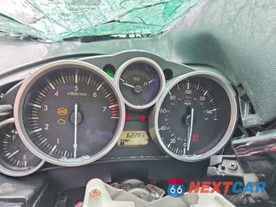 Zdjęcie 9 z 12 samochodu: 2006 MAZDA MX-5 MIATA VIN:JM1NC25F760110204 - miniatura