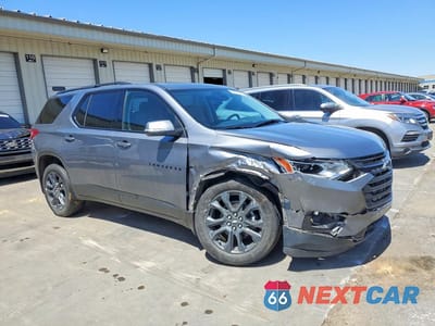 Czwarte zdjęcie samochodu z boku: 2021 CHEVROLET TRAVERSE RS VIN:1GNEVJKW4MJ208159 - miniatura