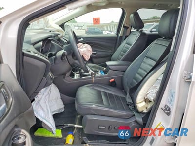 Zdjęcie 7 z 13 samochodu: 2018 FORD ESCAPE SEL VIN:1FMCU0HD0JUB81289 - miniatura