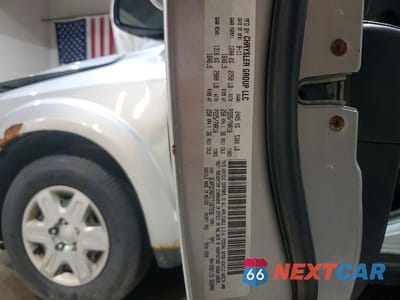 Zdjęcie 13 z 13 samochodu: 2012 DODGE JOURNEY SE VIN:3C4PDCAB7CT167936 - miniatura