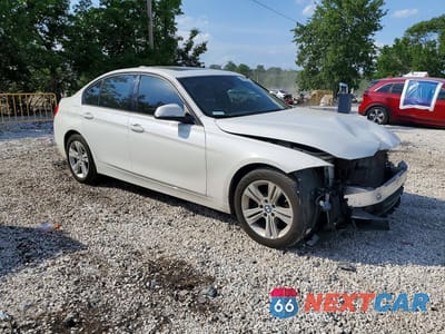 Czwarte zdjęcie samochodu z boku: 2016 BMW 328 I SULEV VIN:WBA8E9G50GNT46053 - miniatura