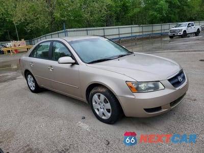 Czwarte zdjęcie samochodu z boku: 2007 HYUNDAI SONATA GLS VIN:5NPET46CX7H290184 - miniatura