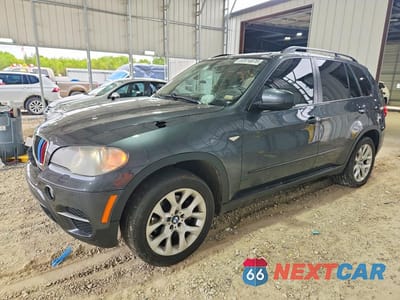 2011 BMW X5 XDRIVE35I 5UXZV4C55BL740067 - główne zdjęcie licytacji z USA - miniatura