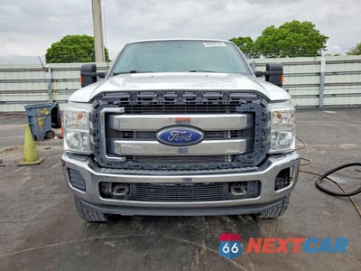 Piąte zdjęcie samochodu w środku: 2015 FORD F250 SUPER DUTY VIN:1FTBF2B67FED20903 - miniatura