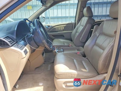 Zdjęcie 7 z 14 samochodu: 2005 HONDA ODYSSEY TOURING VIN:5FNRL38825B078458 - miniatura