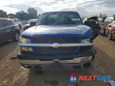 Piąte zdjęcie samochodu w środku: 2003 CHEVROLET SILVERADO K1500 VIN:2GCEK19TX31116138 - miniatura