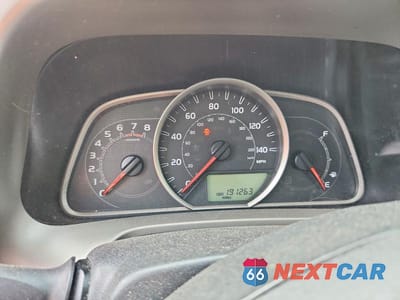 Zdjęcie 9 z 13 samochodu: 2013 TOYOTA RAV4 XLE VIN:2T3WFREVXDW012580 - miniatura