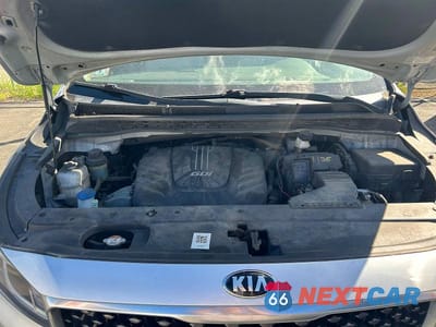 Zdjęcie 7 z 10 samochodu: 2018 KIA SEDONA LX VIN:KNDMB5C19J6383643 - miniatura