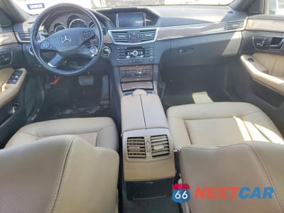Zdjęcie 8 z 12 samochodu: 2011 MERCEDES-BENZ E 350 VIN:WDDHF5GB4BA456026 - miniatura