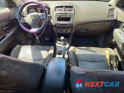 Zdjęcie 8 z 13 samochodu: 2016 MITSUBISHI OUTLANDER SPORT ES VIN:JA4AP3AU4GZ040567 - miniatura