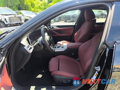 Zdjęcie 7 z 14 samochodu: 2026 BMW I4 XDRIVE 40 VIN:WBY43HD02TFW50837 - miniatura