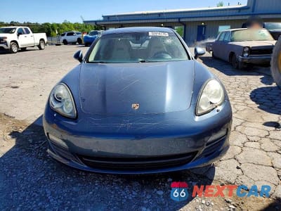 Piąte zdjęcie samochodu w środku: 2010 PORSCHE PANAMERA S VIN:WP0AB2A71AL062092 - miniatura