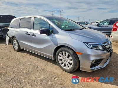 Czwarte zdjęcie samochodu z boku: 2019 HONDA ODYSSEY LX VIN:5FNRL6H23KB045543 - miniatura