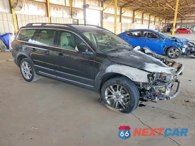 Czwarte zdjęcie samochodu z boku: 2016 VOLVO XC70 T5 PREMIER VIN:YV440MBK6G1252490 - miniatura