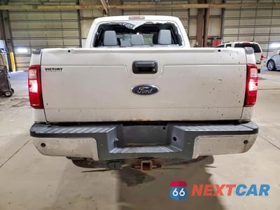 Zdjęcie 6 z 12 samochodu: 2015 FORD F350 SUPER DUTY VIN:1FT8W3BT0FEA61984 - miniatura
