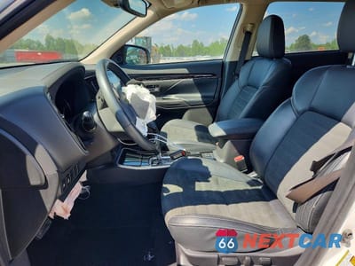 Zdjęcie 7 z 14 samochodu: 2020 MITSUBISHI OUTLANDER SE VIN:JA4AD3A33LZ048735 - miniatura