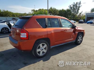 Piąte zdjęcie samochodu w środku: 2010 JEEP COMPASS SPORT VIN:1J4NT4FB7AD578999 - miniatura
