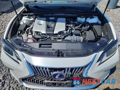 Zdjęcie 11 z 13 samochodu: 2021 LEXUS ES 300H VIN:58ADA1C16MU007417 - miniatura